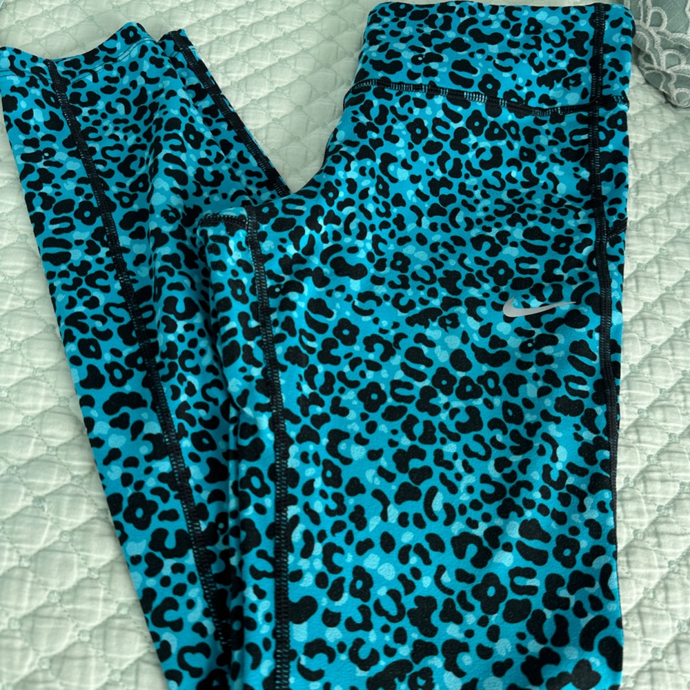 Nike Dri-FIT Turquoise and Black Leggings